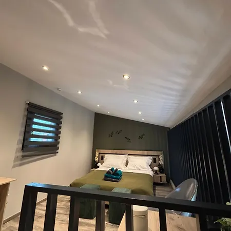Apartamento Epanomi Suites *